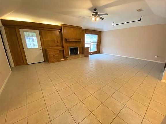5th image of 3102 Plymouth Landing Cir