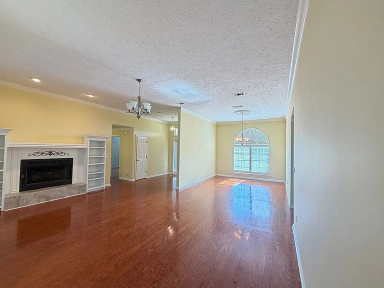 4034 Kristanna Dr — Photo 16