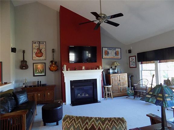 5th image of 3904 Chatham Ln