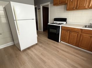 7022 13th St, Berwyn, IL 60402