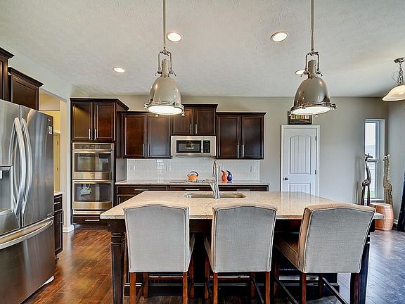 5th image of 8645 Ballard Ln