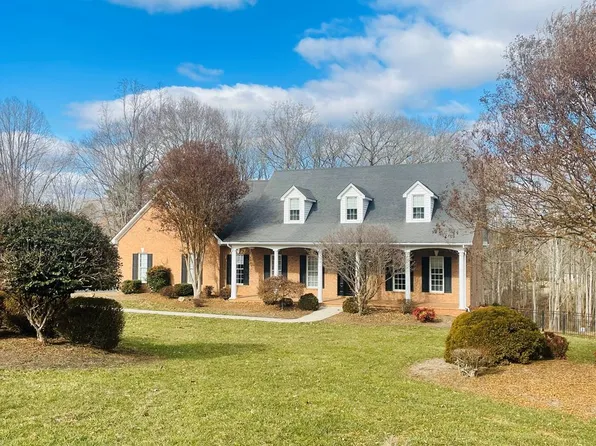 480 Sycamore Cir, Danville, VA 24540