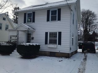 40 Maple St, Geneva, NY 14456