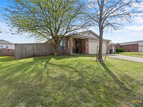 3rd image of 3304 Catalina Dr