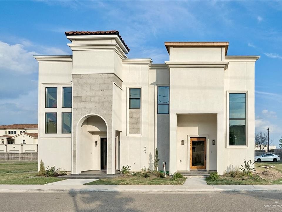 1st image of 909 Santa Lucia Dr