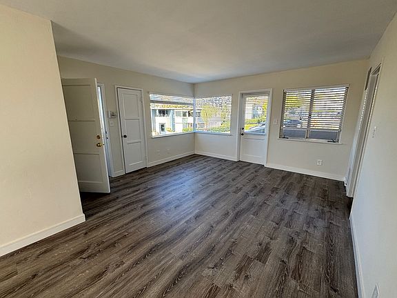 3rd image of 575 Carla Way