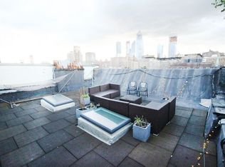 319 W 19th St #5E, New York, NY 10011