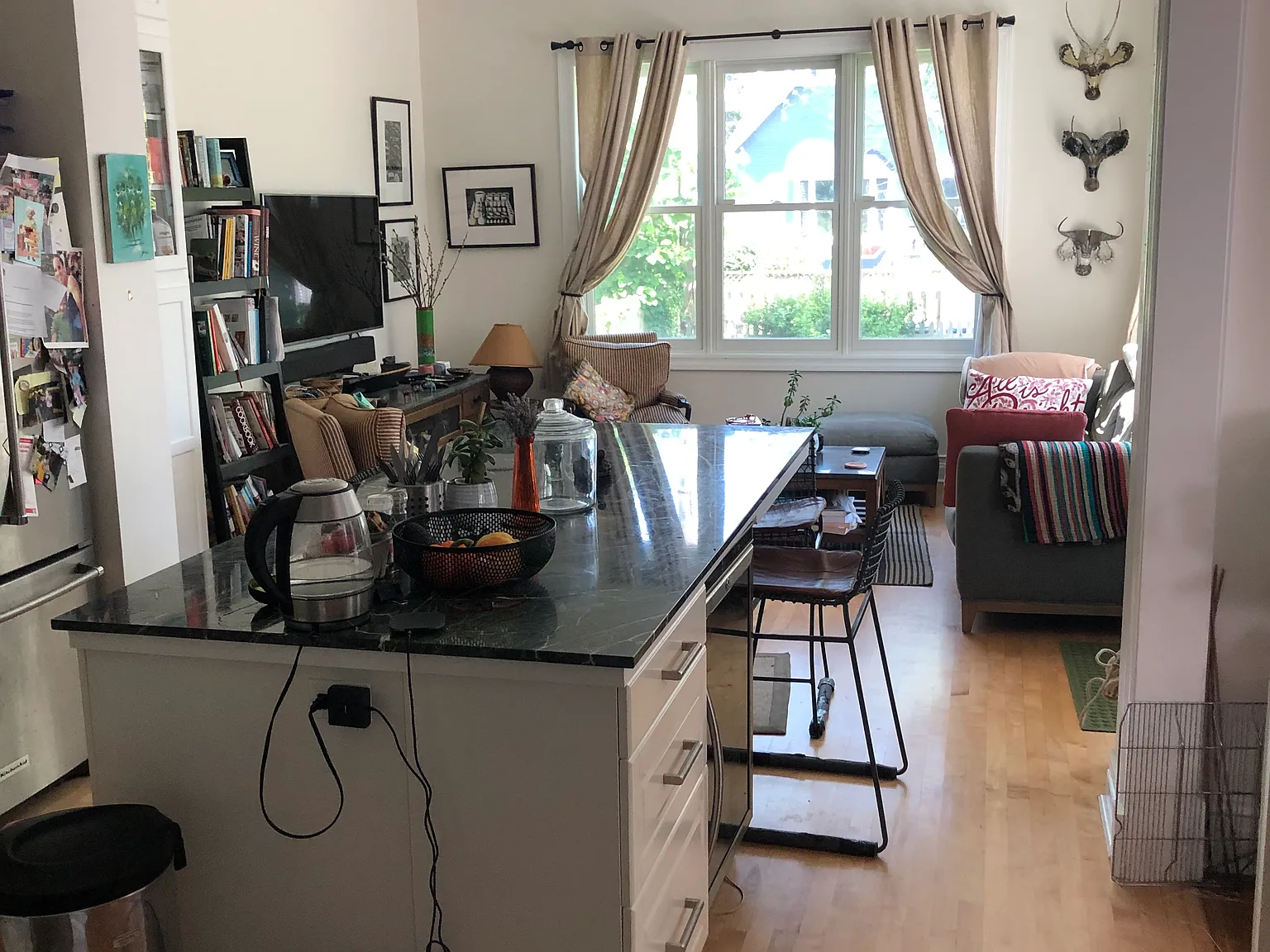 5415 N Wayne Ave — Photo 3