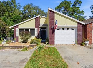 10 Chinaberry Cir, Homosassa, FL 34446