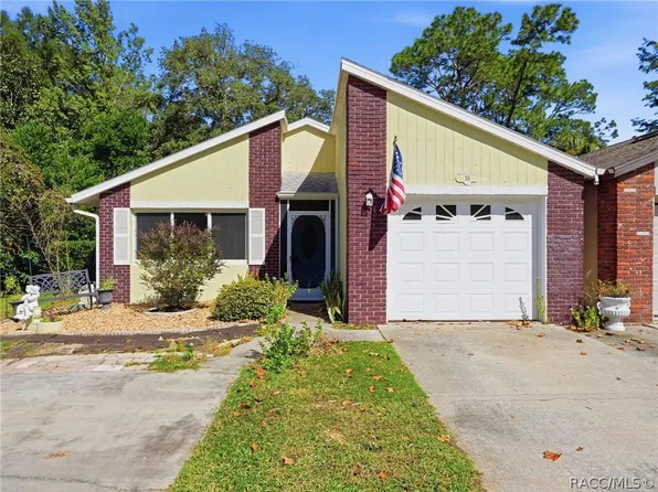 10 Chinaberry Cir, Homosassa, FL 34446