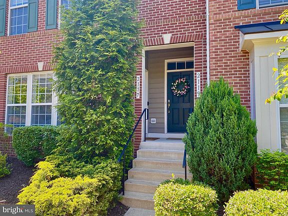 3rd image of 2117 Abbottsbury Way #2117