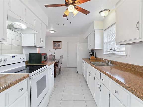 5th image of 2024 Sugarloaf Dr