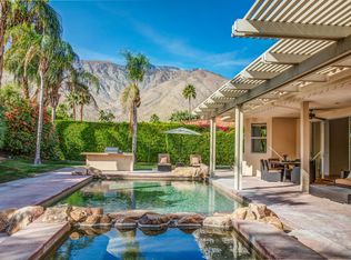 955 E Bogert Trl, Palm Springs, CA 92264