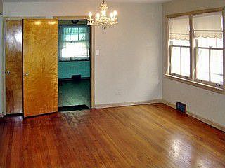 5th image of 1915 N Oak Park Ave