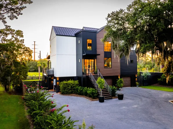 231 Bayview Dr, Mount Pleasant, SC 29464