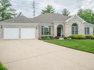 14500 Wellington Estates Mnr, Chesterfield, MO 63017