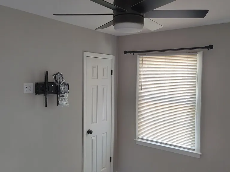 3400 Cricketeer Dr — Photo 7