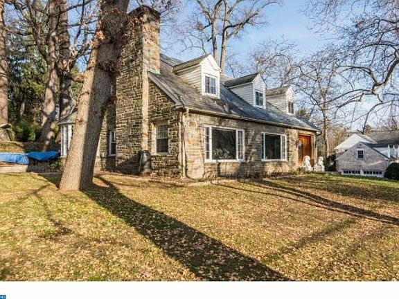 2nd image of 1503 Juniper Ave