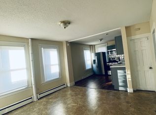 8 Edgar St #1, New Haven, CT 06519