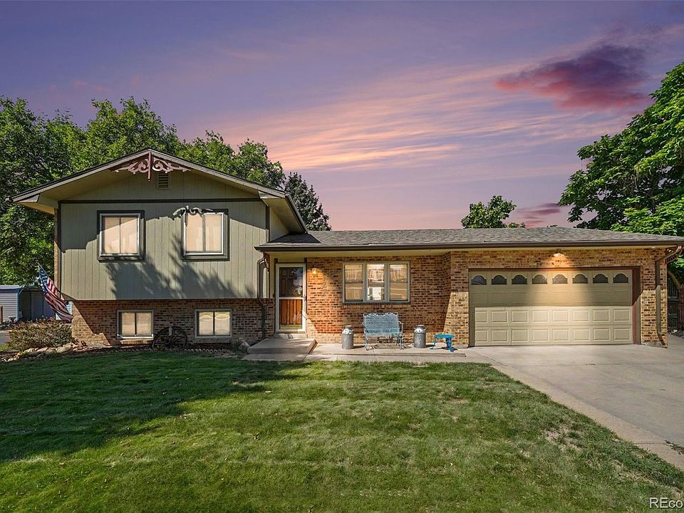 1st image of 327 Maple Drive