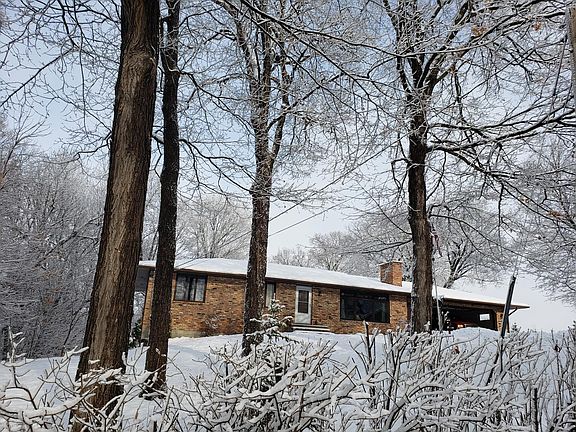 2nd image of 8415 Park Ave