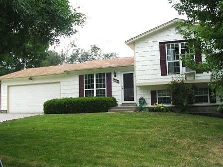 Great Starter Home Close to Parks!