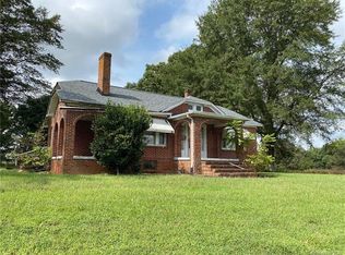 5707 State Highway 16 N, Claremont, NC 28610