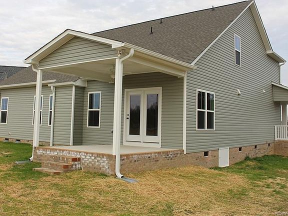 2nd image of 15 Castello Ct