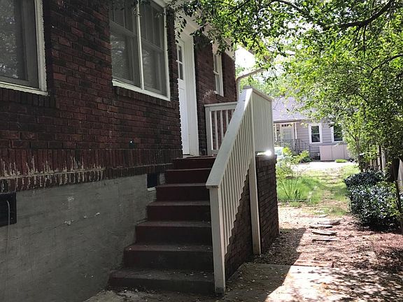 Entrance to Apartment