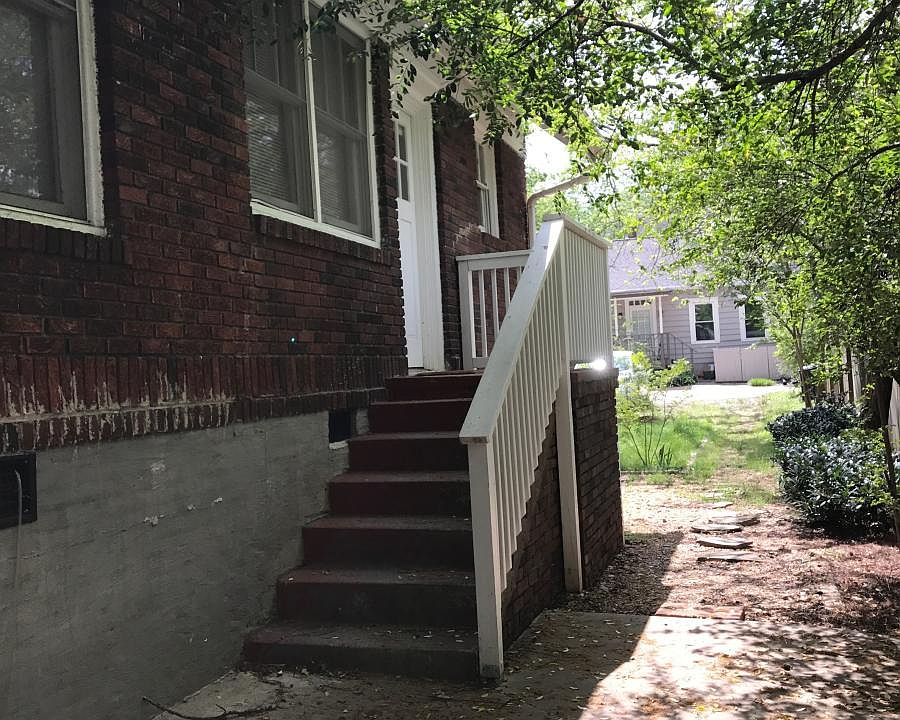 Entrance to Apartment