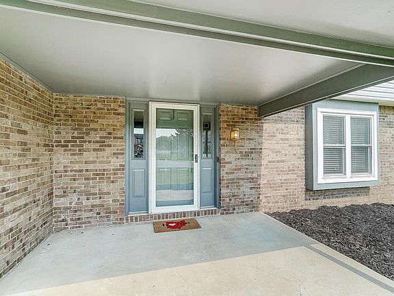 4th image of 12035 Twincreek Dr