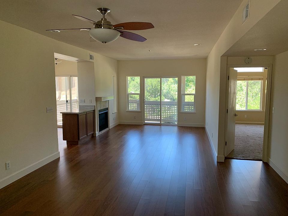 1st image of 268 Blue Bonnet Ln #211