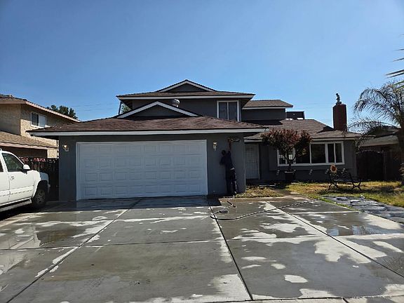 2nd image of 16259 Dianthus Ave