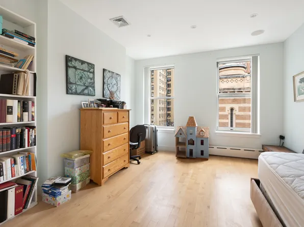 210 West 82nd Street image 11 of 14