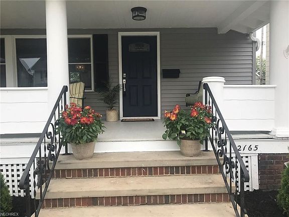 3rd image of 2165 Richland Ave