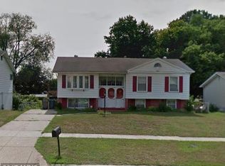 404 Hill Rd, Landover, MD 20785