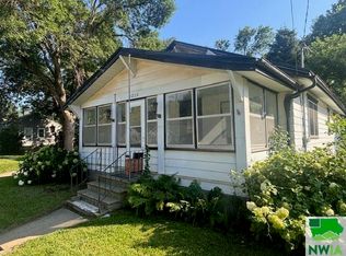 3220 Park View Blvd, Sioux City, IA 51105