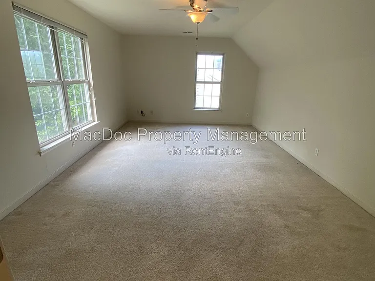 9 Brown Cir — Photo 33