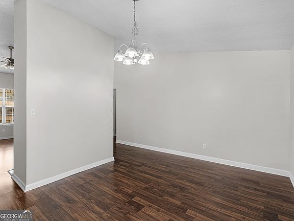 5th image of 111 Neal Ave