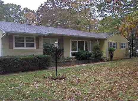 2nd image of 301 Court House South Dennis Rd
