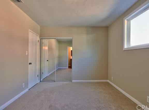 5th image of 5416 Magnolia Ave