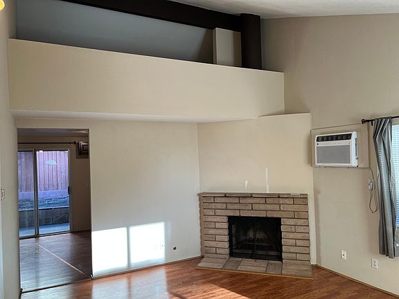 2nd image of 10120 Hillhaven Ave #A