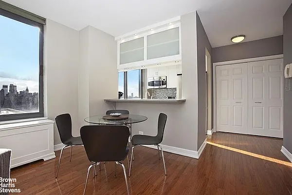 Rented by Brown Harris Stevens | media 32