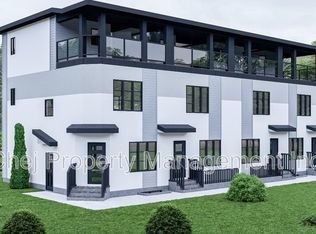 92nd Ave NW #9005, Edmonton, AB