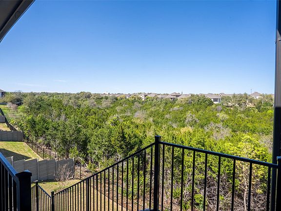 4th image of 1309 Spring Gulch Ln