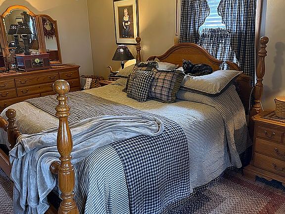 5th image of 267 Haymond Rd