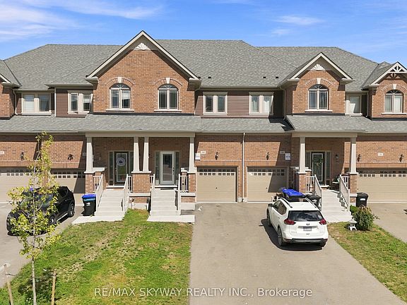 5th image of 60 Lorne Thomas Pl