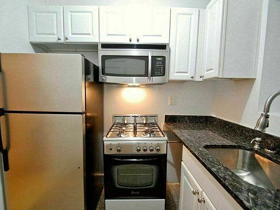 3rd image of 612 W 144th St APT C2