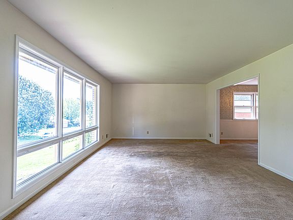 5th image of 1810 Kline Ct