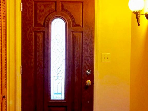 2nd image of 10321 Kinross Ave